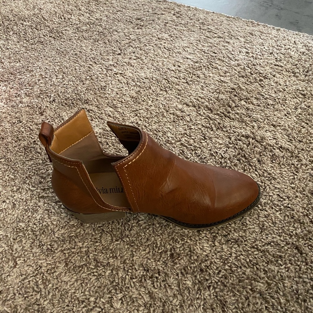 Brown heels